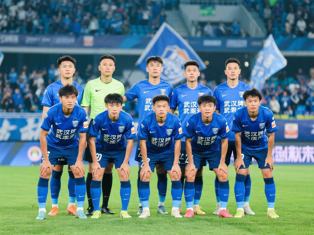 【2025中超巡礼:三镇深耕武汉特色,目标稳扎稳打】 【2025中超巡礼:三镇深耕武汉特色,目标稳扎稳打】